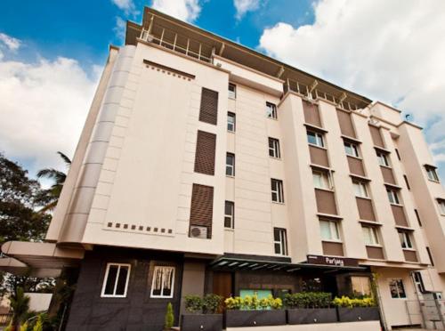 Фотография гостиницы Mallige Residency