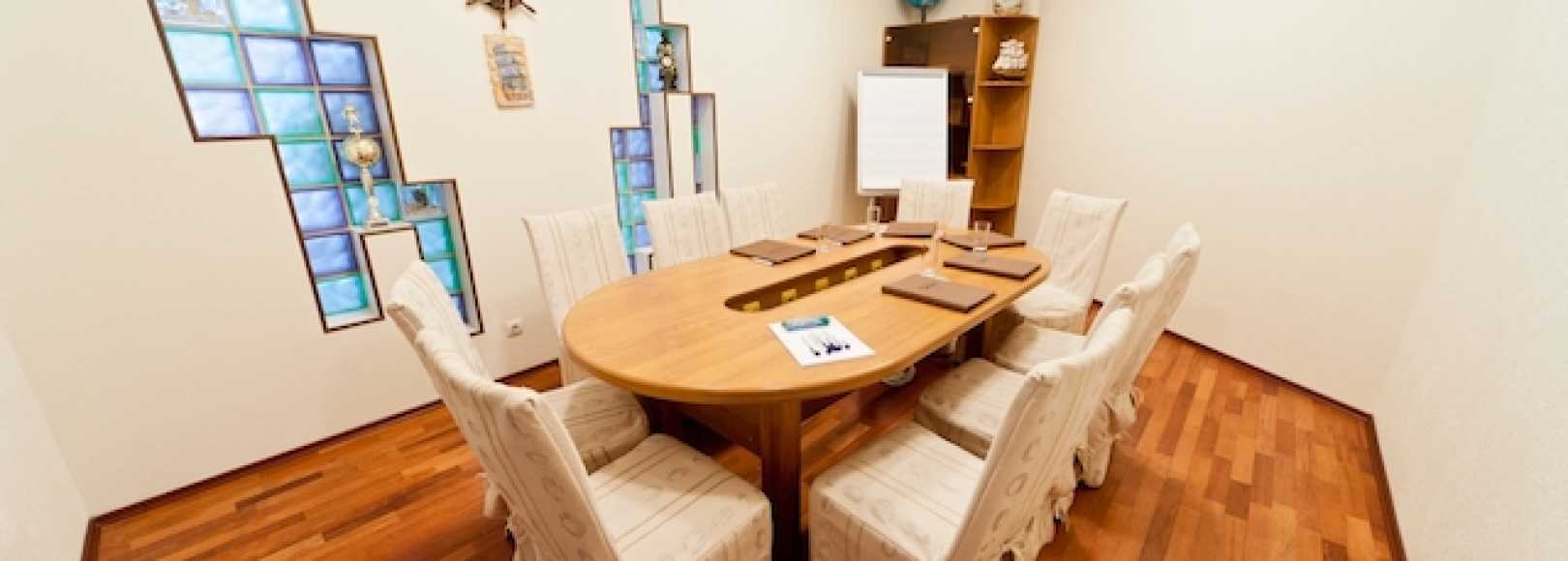 Фотография комнаты для переговоров Кают-компания