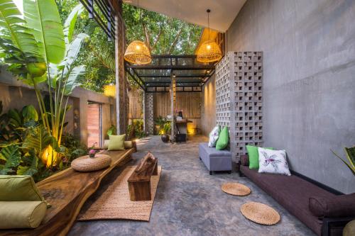 Фотография гостиницы Sarina Hotel & Villa