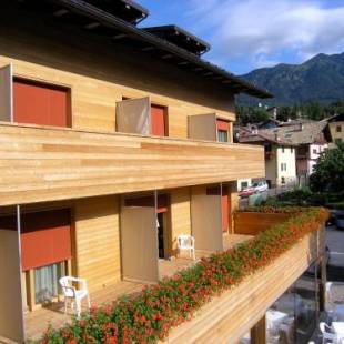 Фотографии гостиницы
Azalea Park Hotel