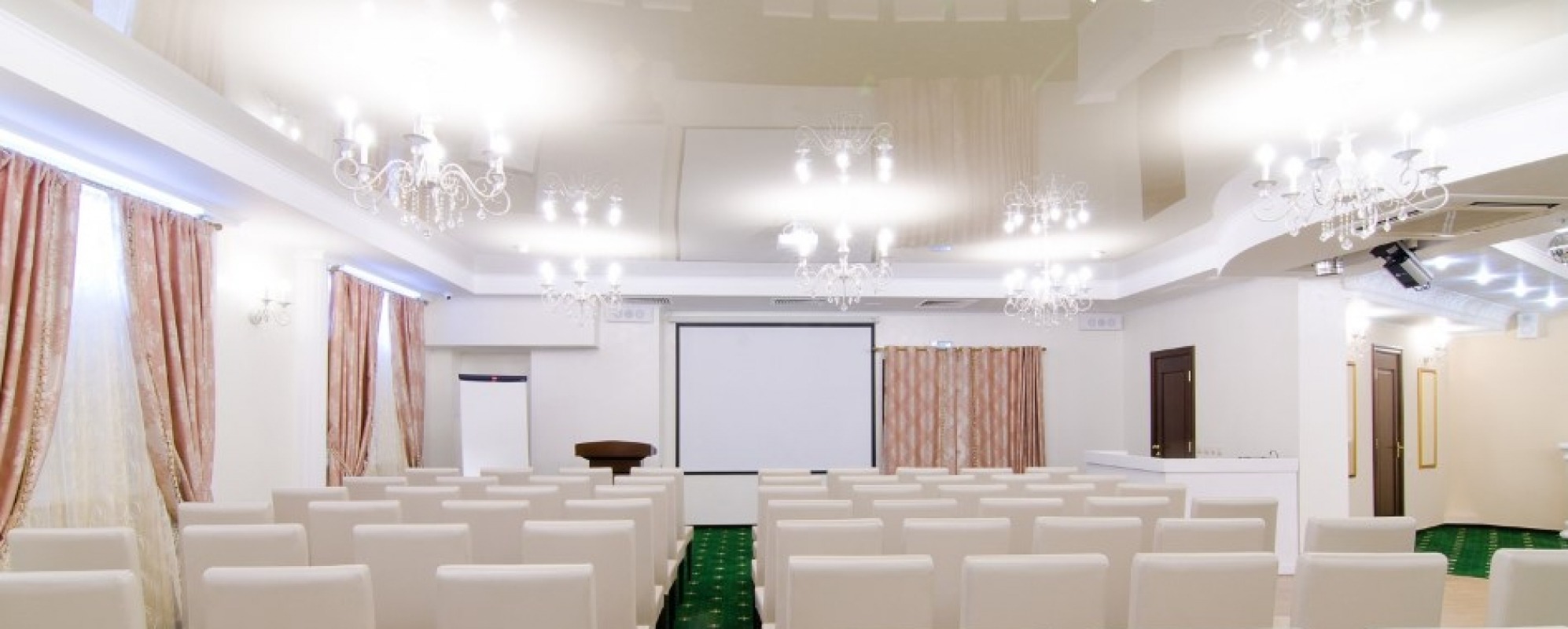 Фотографии конференц-зала Малый зал