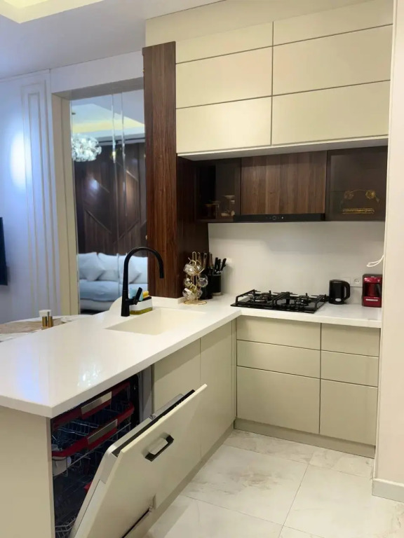 Фотография квартиры Апартаменты Элегантная 2-комнатная квартира с балконом и современным интерьером