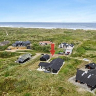 Фотография гостевого дома Holiday home Henne XXVI