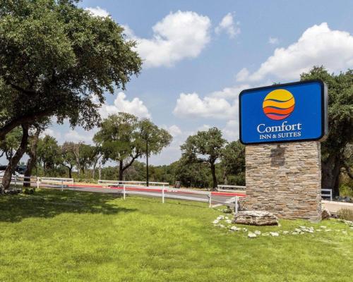 Фотография гостиницы Comfort Inn & Suites Burnet