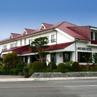 Фотография мини отеля Kawaguchiko Lakeside Hotel