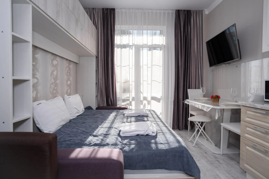 Фотография квартиры Апартаменты Red Apartments Арт Лайт Франц