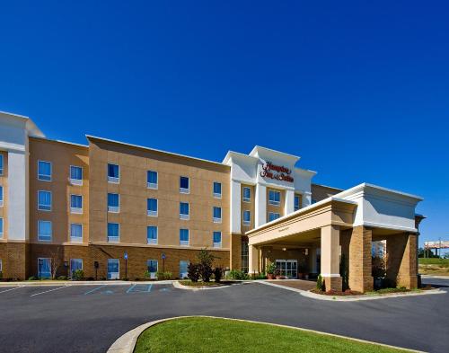 Фотография гостиницы Hampton Inn & Suites Phenix City- Columbus Area
