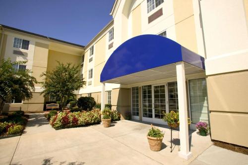 Фотографии гостиницы
Sonesta Simply Suites Atlanta Gwinnett Place