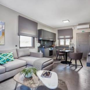 Фотографии гостиницы
Lagouvardos Village Hotel