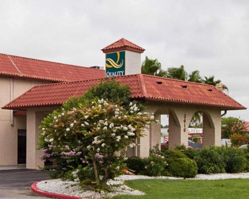 Фотография гостиницы Quality Inn & Suites Del Rio