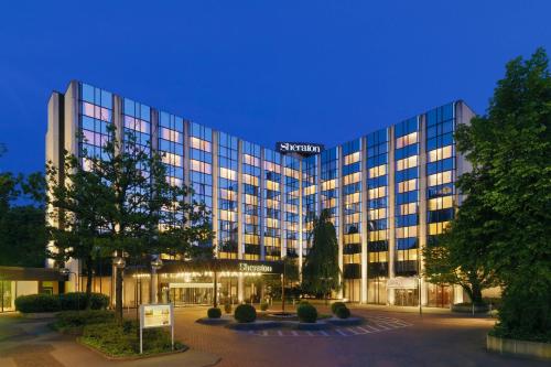 Фотография гостиницы Sheraton Essen Hotel
