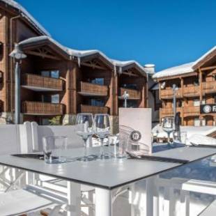 Фотографии гостиницы
Fahrenheit Seven Courchevel