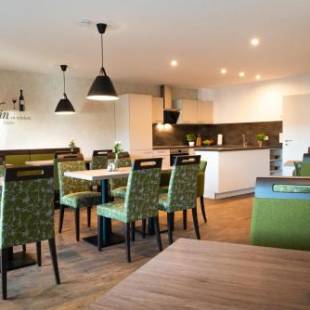 Фотографии мини отеля
Wein & Bett Weihbrecht