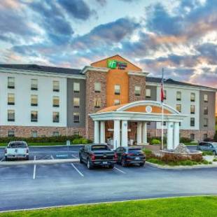 Фотографии гостиницы
Holiday Inn Express & Suites Morristown, an IHG Hotel
