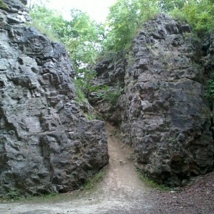 Фотография достопримечательности Урочище чертова скала