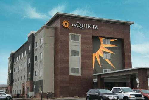 Фотография гостиницы La Quinta by Wyndham Wichita Airport