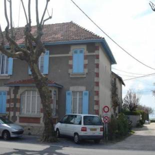 Фотографии мини отеля 
            Les Flots Bleus