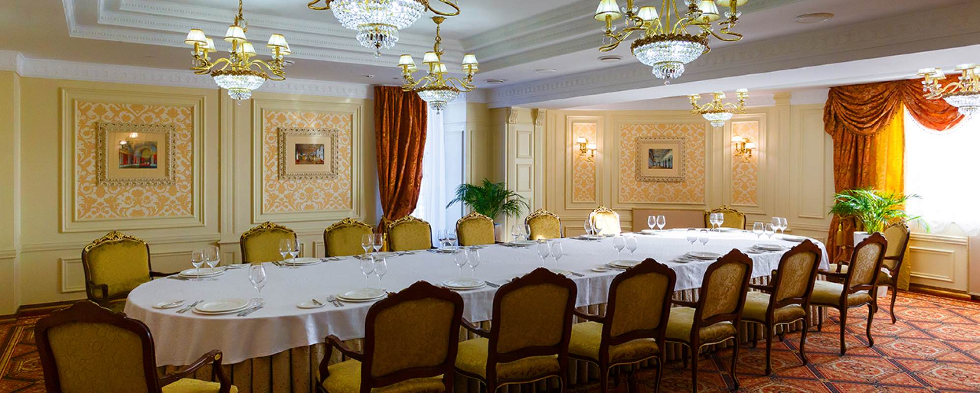 Фотографии банкетного зала Петербургский