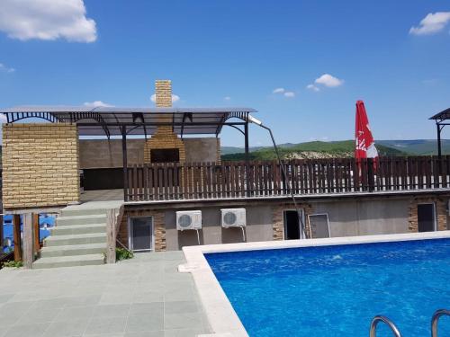 Фотография гостевого дома Эдван Плюс