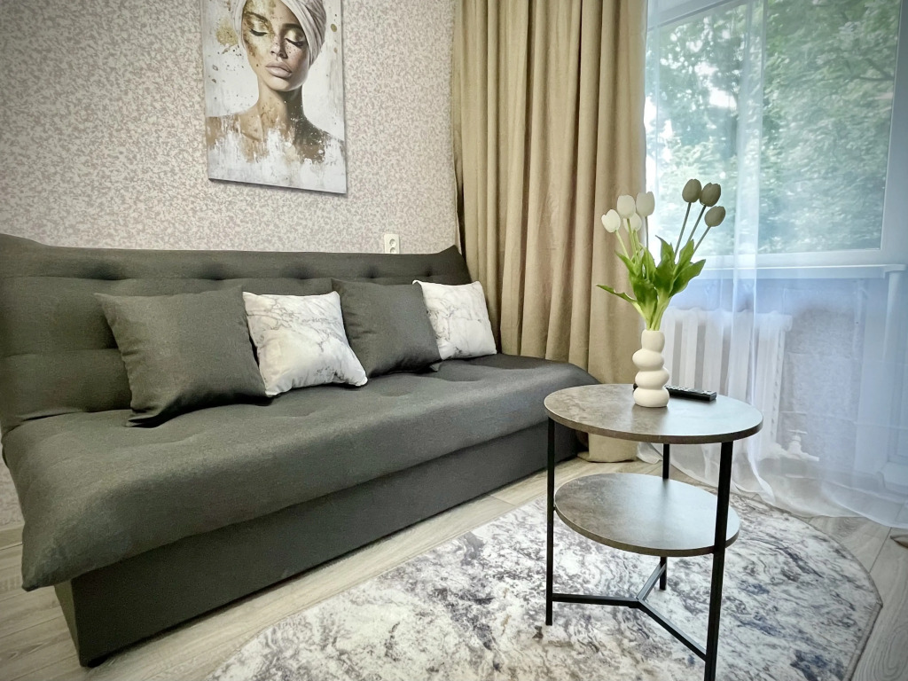 Фотография квартиры Квартира Трехкомнатная в Центре Города