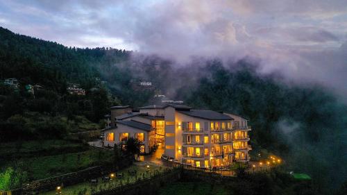 Фотография гостиницы Welcomhotel by ITC Hotels, Shimla