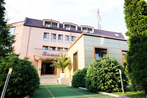 Фотография гостиницы Hotel Zamca Suceava