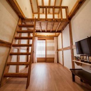 Фотографии гостевого дома 
            -Jeongga Hanok -thejeongga