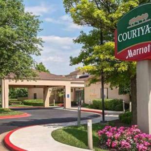 Фотографии гостиницы
Courtyard by Marriott Rockville