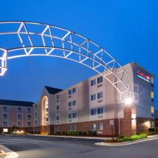 Фотографии гостиницы
Candlewood Suites Sterling, an IHG Hotel