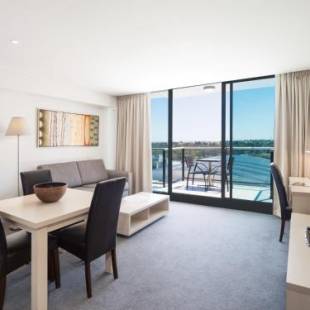 Фотографии апарт отеля
Oaks Adelaide Horizons Suites