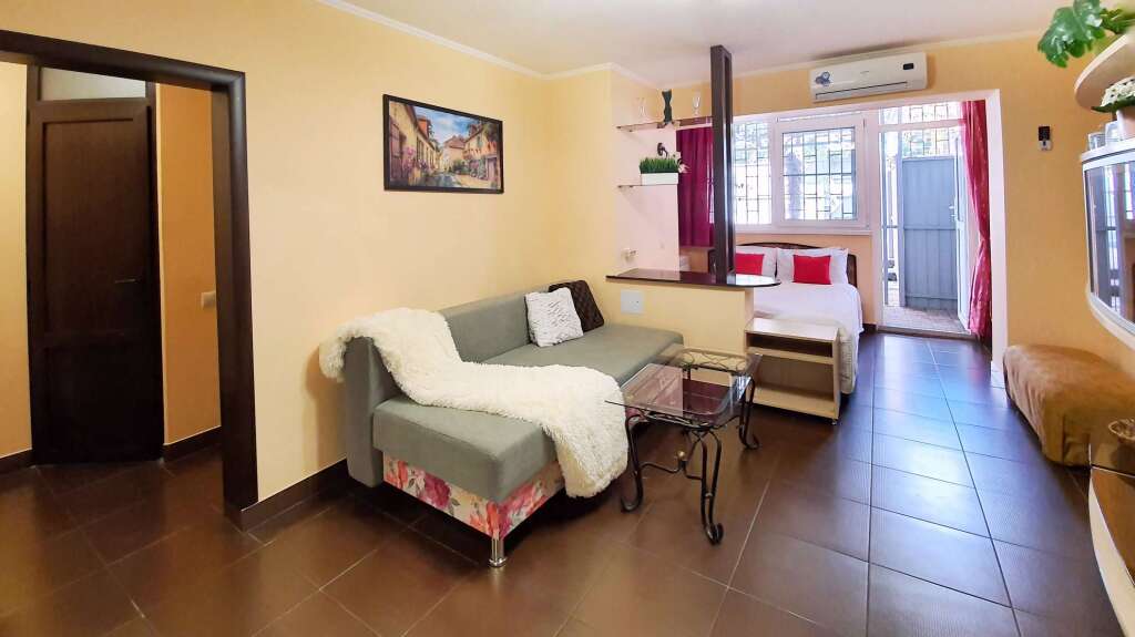 Фотография квартиры Апартаменты с личной террасой рядом с ж/д вокзалом