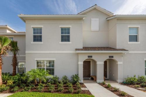 Фотографии гостевого дома
9059 Dogleg Drive at The Retreat at Champions Gate