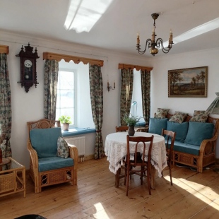 Фотография Коттеджа Частный дом Дом с мезонином на озере Селигер