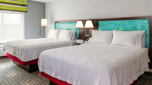 Фотография гостиницы Hampton Inn Santa Fe South, NM