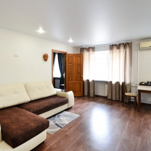 Фотография квартиры 2-х комнатная Уютная квартира рядом с Центром