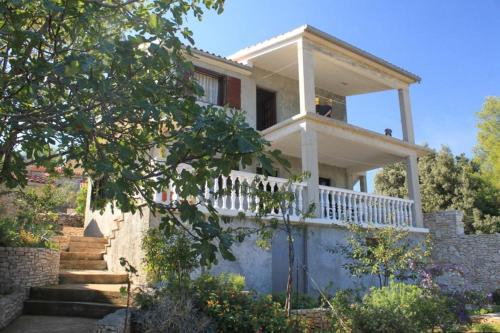 Фотография гостевого дома Apartments with a parking space Rukavac, Vis - 8836