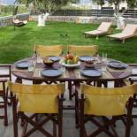 Фотография гостевого дома Evangelie Residence a brand new design apartment 5 minutes from the sea with a large garden