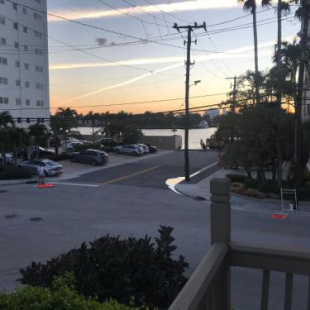 Фотография гостиницы Little Paris Hotel