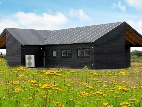 Фотография гостевого дома Holiday home Løkken L