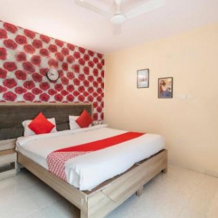 Фотография гостиницы OYO 9605 Hotel Golden Inn