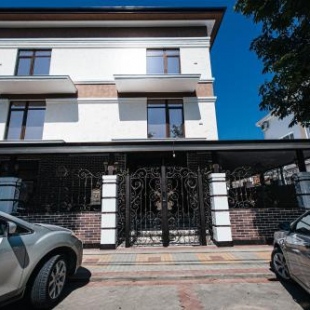 Фотография гостиницы Monarch