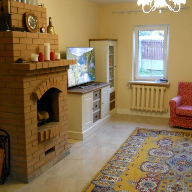 Фотографии Коттеджа 
            Частный дом с камином на берегу реки