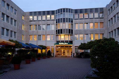 Фотография гостиницы Holiday Inn Frankfurt Airport - Neu-Isenburg, an IHG Hotel