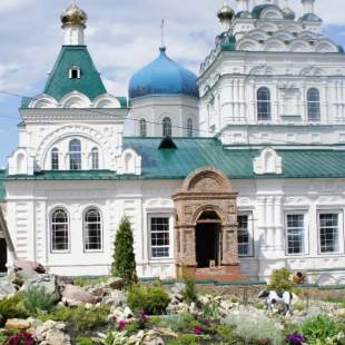 Фотография достопримечательности Троицкий женский монастырь