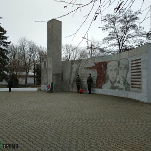 Фотография достопримечательности Памятник героям-пионерам