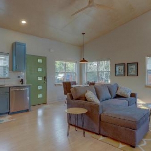 Фотография гостевого дома Mod Pod