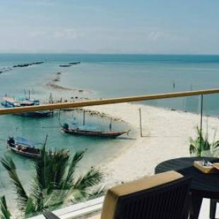 Фотографии гостиницы
The Beach Samui - SHA Extra Plus