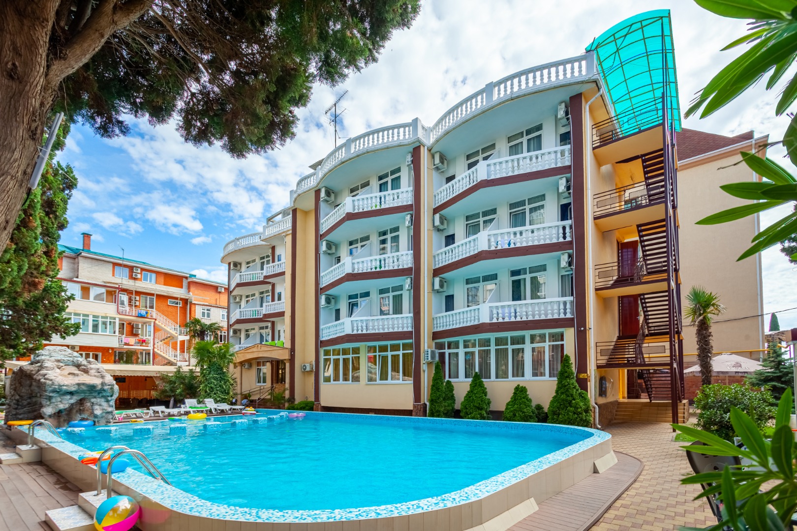 Фотография гостиницы Kiparis Resort by Stellar Hotels