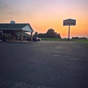 Фотографии мини отеля
Rama Inn Bells