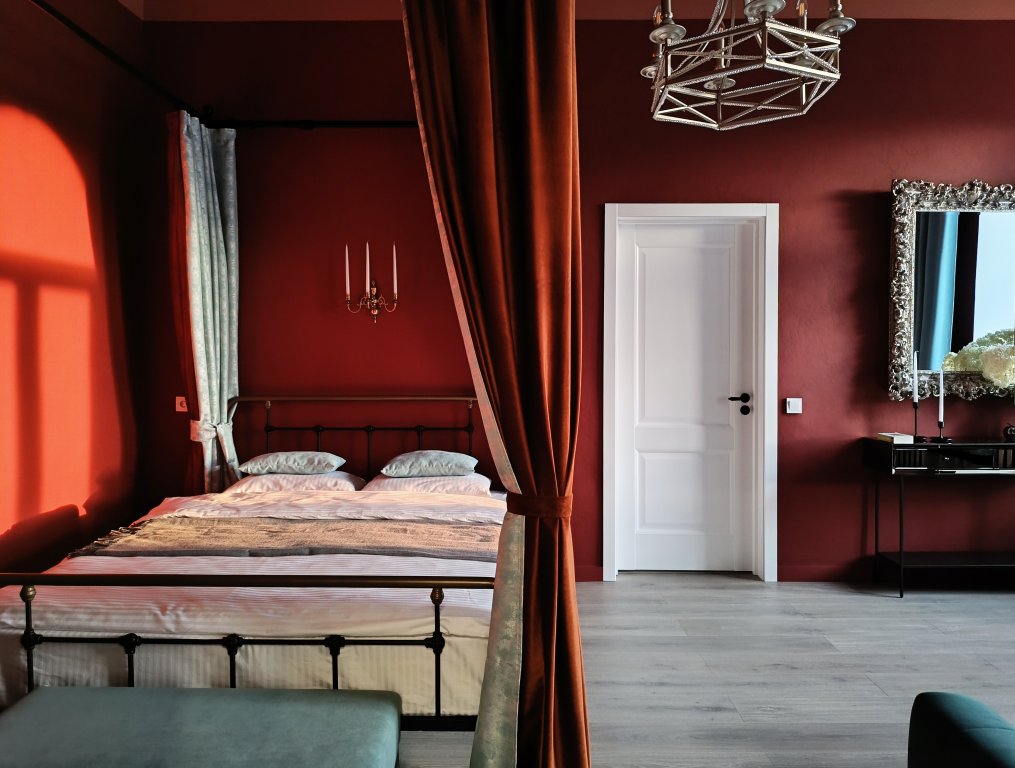 Фотография квартиры Апартаменты Уникальные на Большой Покровской